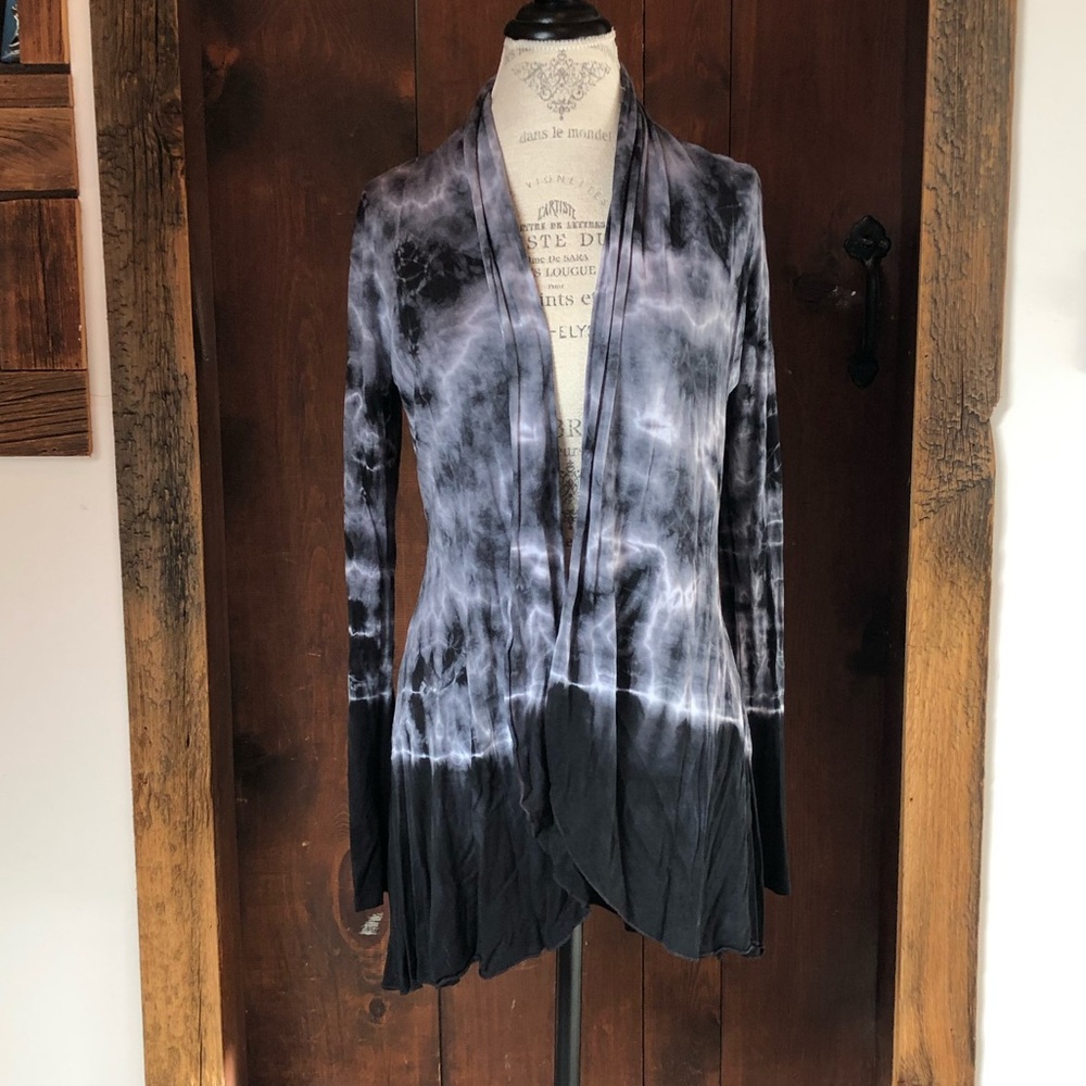 Urban X Black and Gray Tie-Dye Cardigan